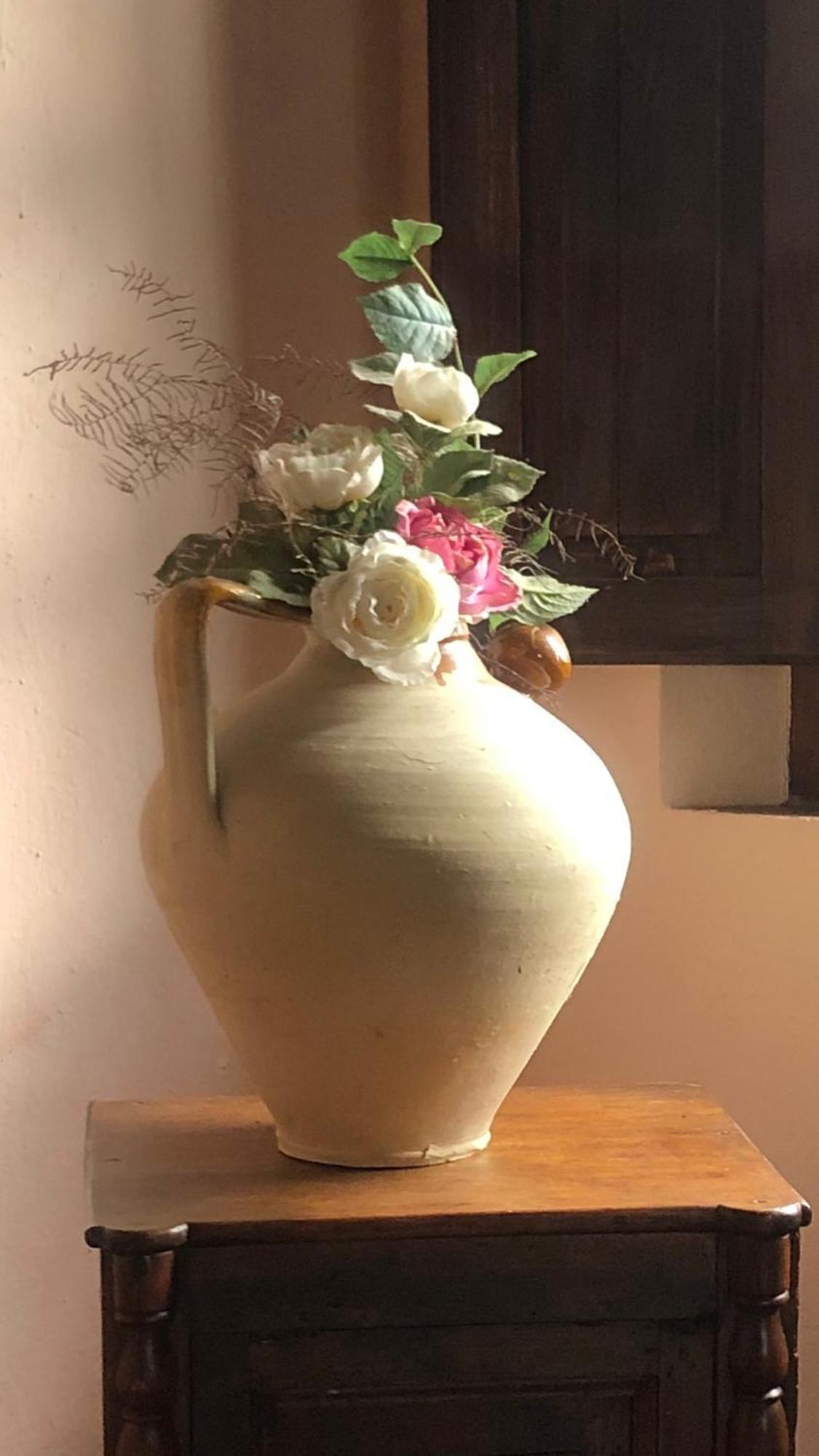ラーリ La Casa Nel Boscoヴィラ エクステリア 写真